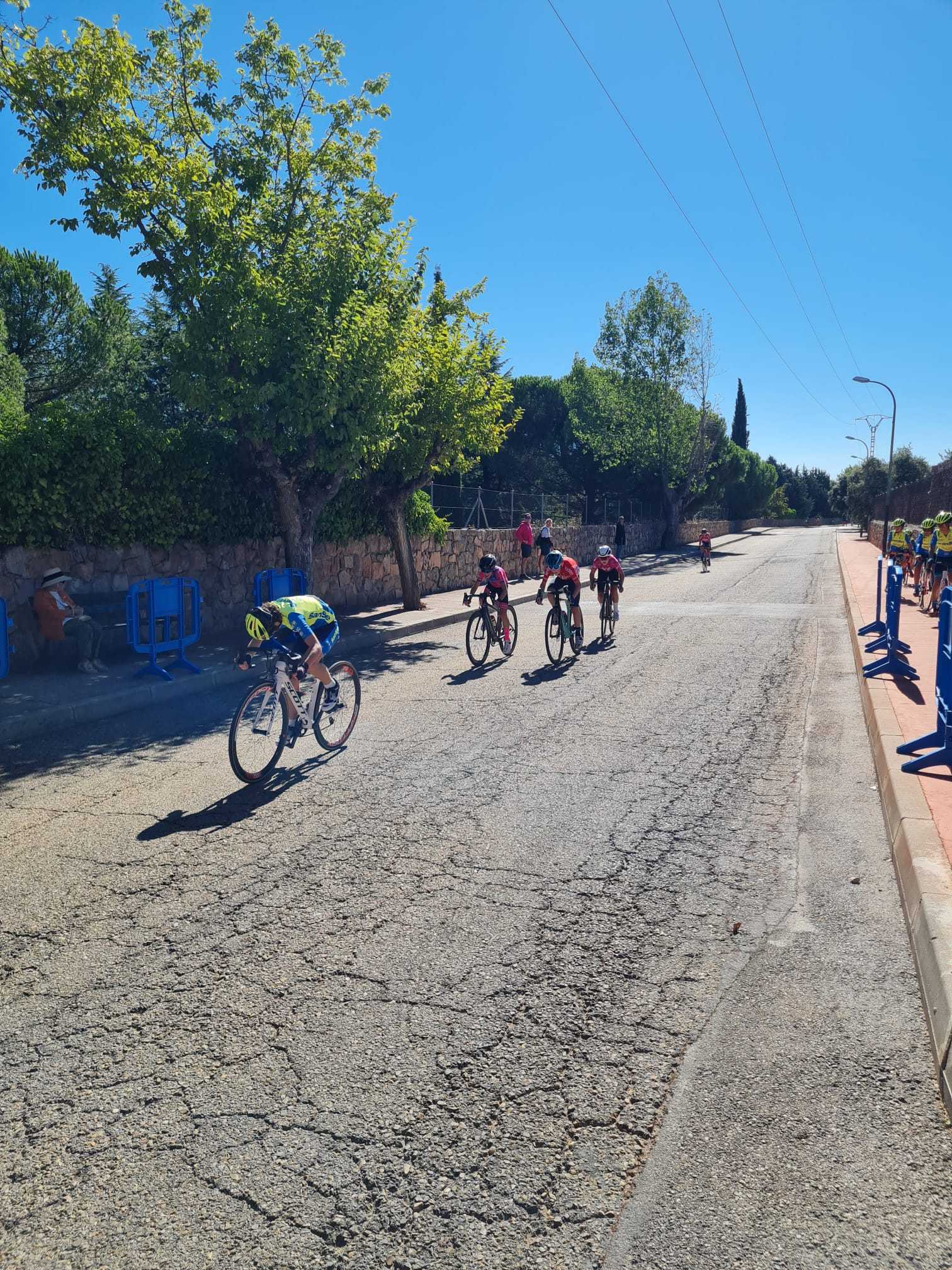 Bonita batalla  en el Trofeo Pepe Gómez y II GP Sergio Martín en Galapagar