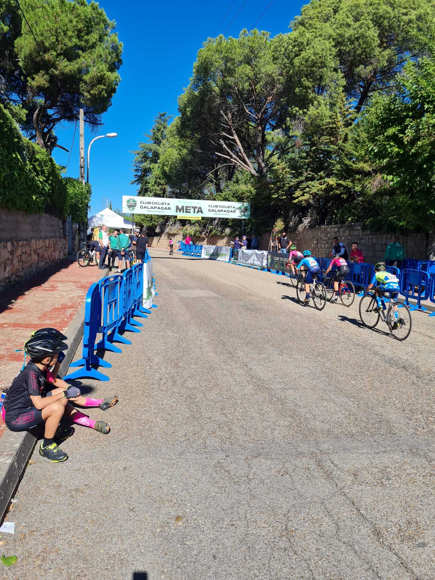 Bonita batalla  en el Trofeo Pepe Gómez y II GP Sergio Martín en Galapagar