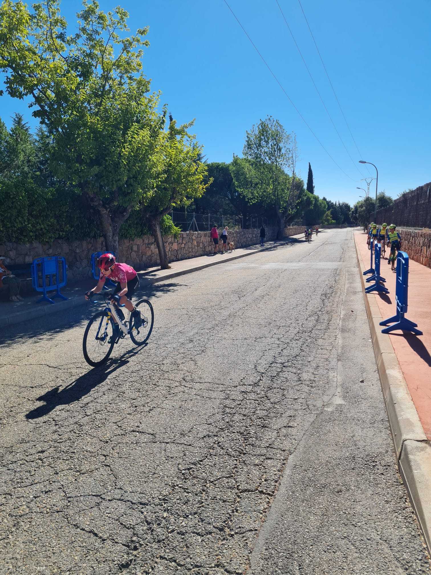 Bonita batalla  en el Trofeo Pepe Gómez y II GP Sergio Martín en Galapagar