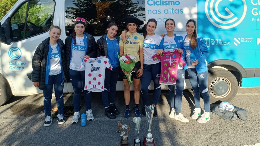 Alejandra-Neira-arrasa-na-Gipuzkoako-Itzulia-coa-Seleccion-de-Galicia