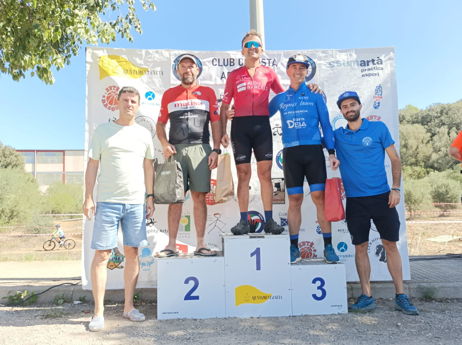 BARTOMEU VERGER Y TONI PASCUAL VENCEDORES DEL 3º XCO ARTANENC