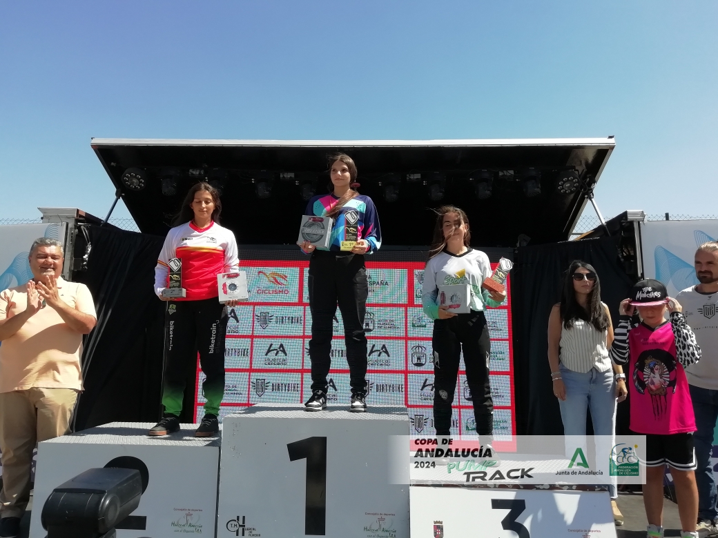 Alba Fernández e Sergio Veiga despiden a Copa de España de Pump Track como líderes intratables