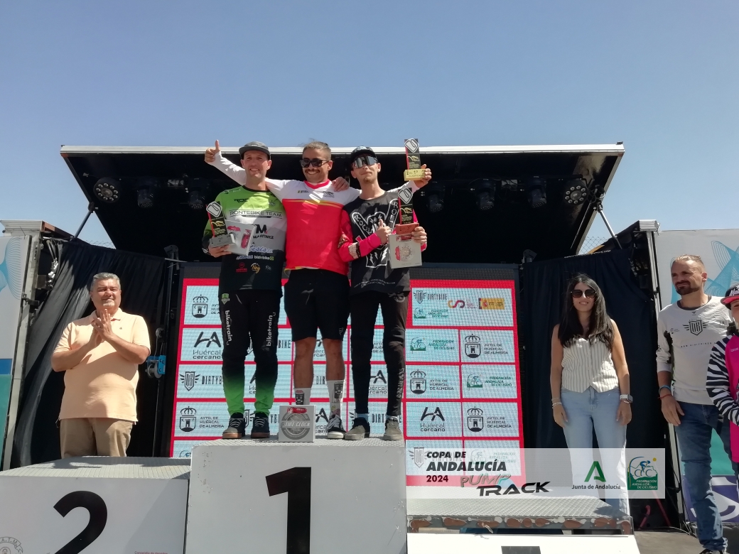 Alba Fernández e Sergio Veiga despiden a Copa de España de Pump Track como líderes intratables