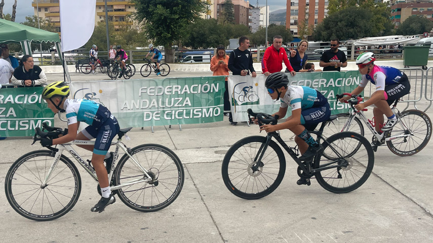 Brillante-cierre-en-Armilla-del-Circuito-Provincial-Ciclismo-Carretera-Escuelas-y-Cadetes-Diputacion-de-Granada-2024