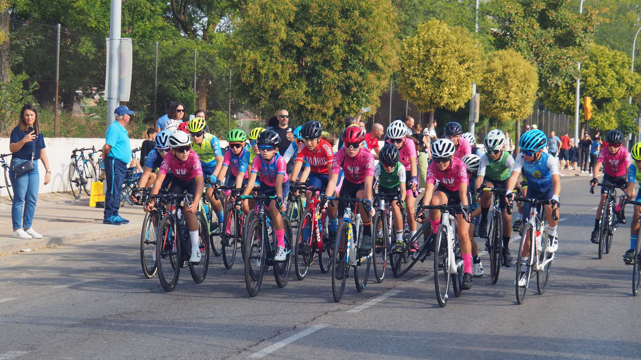 SAMUEL RODRÍGUEZ SE IMPUSO A LO GRANDE EN EL TROFEO CHICO PÉREZ DE PARLA