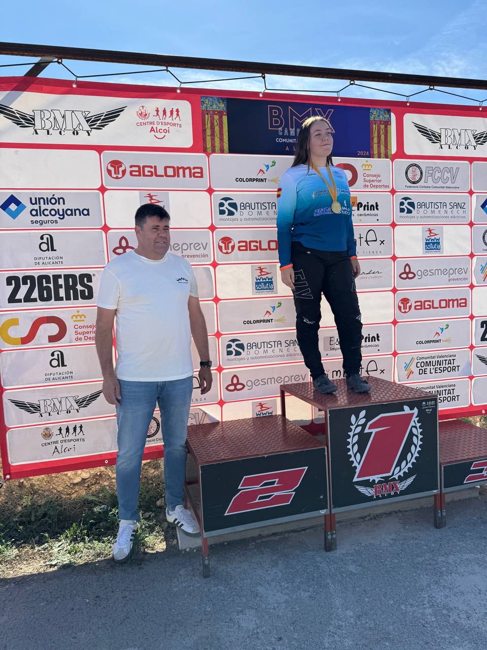 La localidad de Alcoy galardona a los nuevos Campeones Autonómicos de BMX