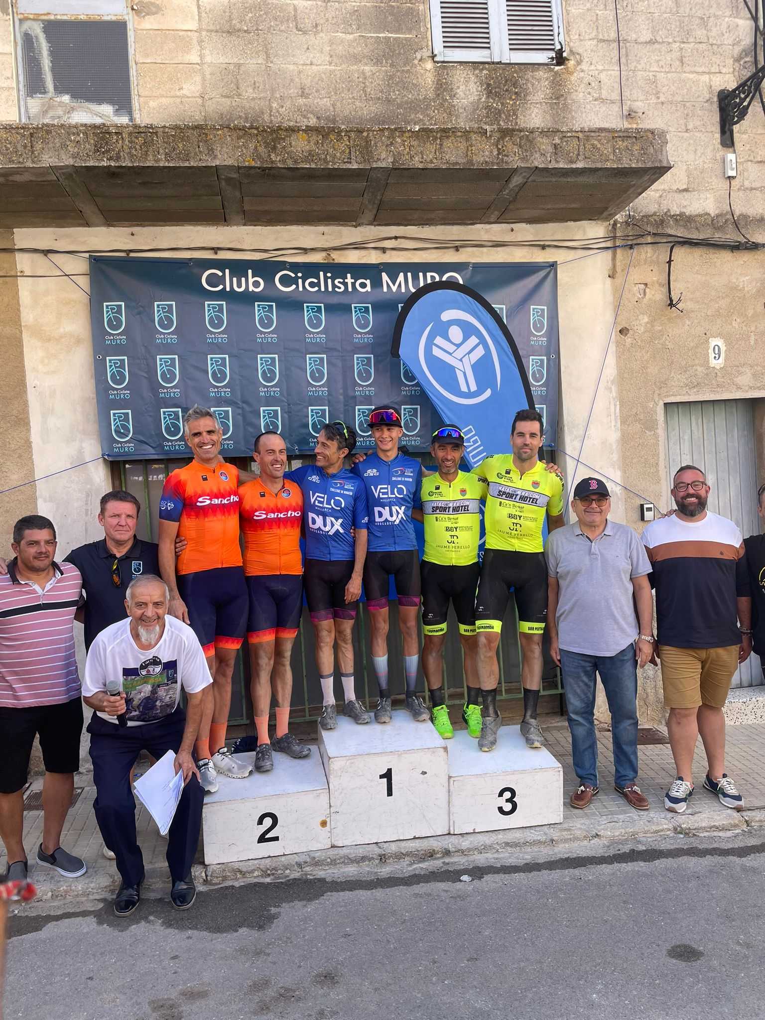 FINALIZA EN MURO LA CHALLENGE DE MARATÓN VELO MALLORCA-DUX ABOGADOS