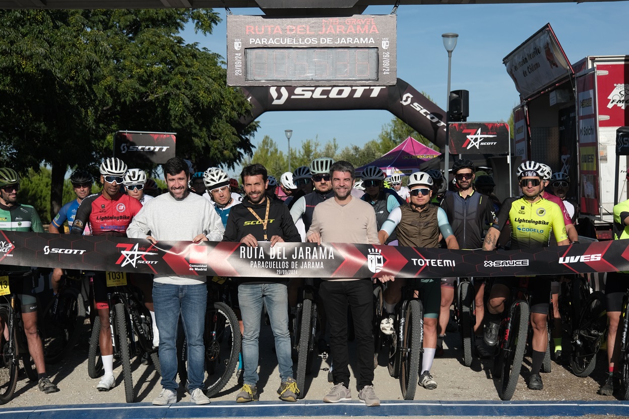 JEAN CARLOS LOPEZ Y BEA PORTO, VENCEDORES EN LA RUTA DEL JARAMA