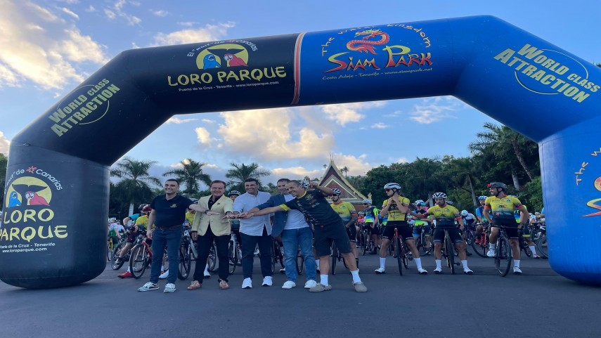 Celebrada-La-Cicloturista-Loro-Parque-Siam-Park