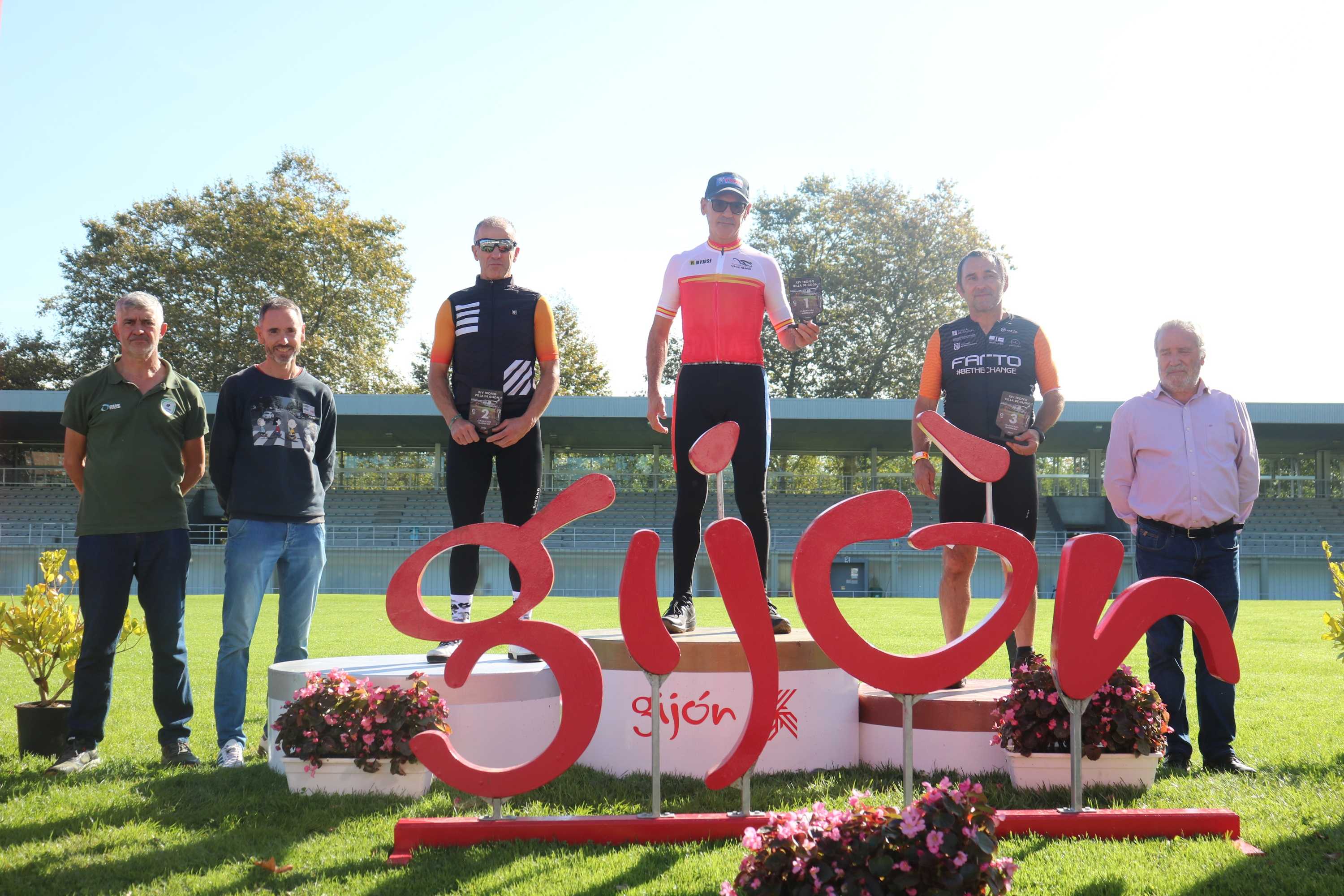 Miguel Rodríguez comanda a media ducia de podios galegos na apertura da Copa España en Gijón