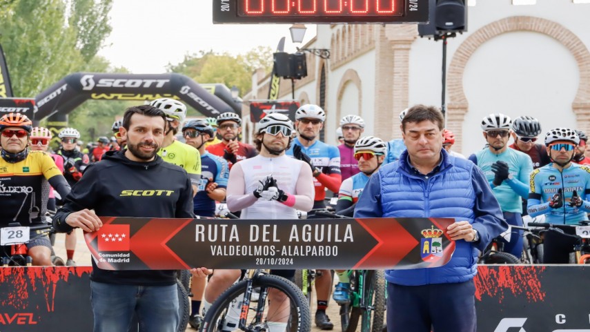 JUAN-CARLOS-FERNANDEZ-Y-BEA-PORTO-VUELAN-RASO-EN-LA-RUTA-DEL-AGUILA