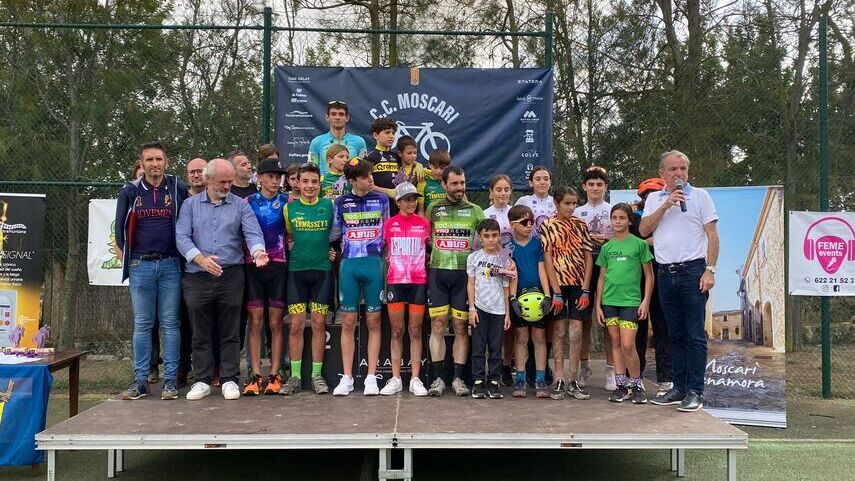 ARRANCA-EN-MOSCARI-LA-APASIONANTE-CHALLENGE-DE-CICLOCROSS-RAD-SALON-ABUS