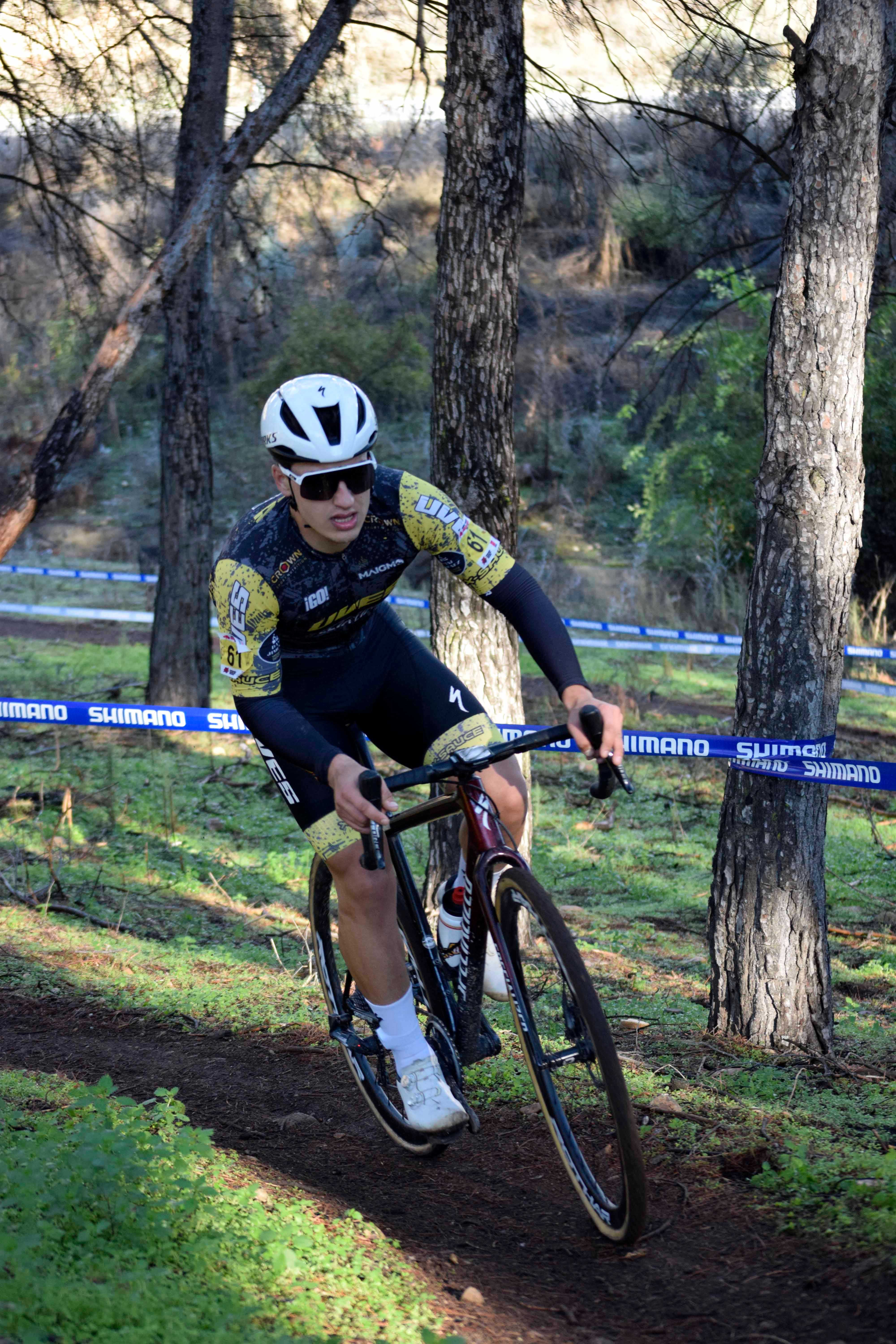 Miguel Díaz y Lucía Sánchez-Montañez se alzan con el triunfo en el XI Ciclocross de Mejorada del Campo