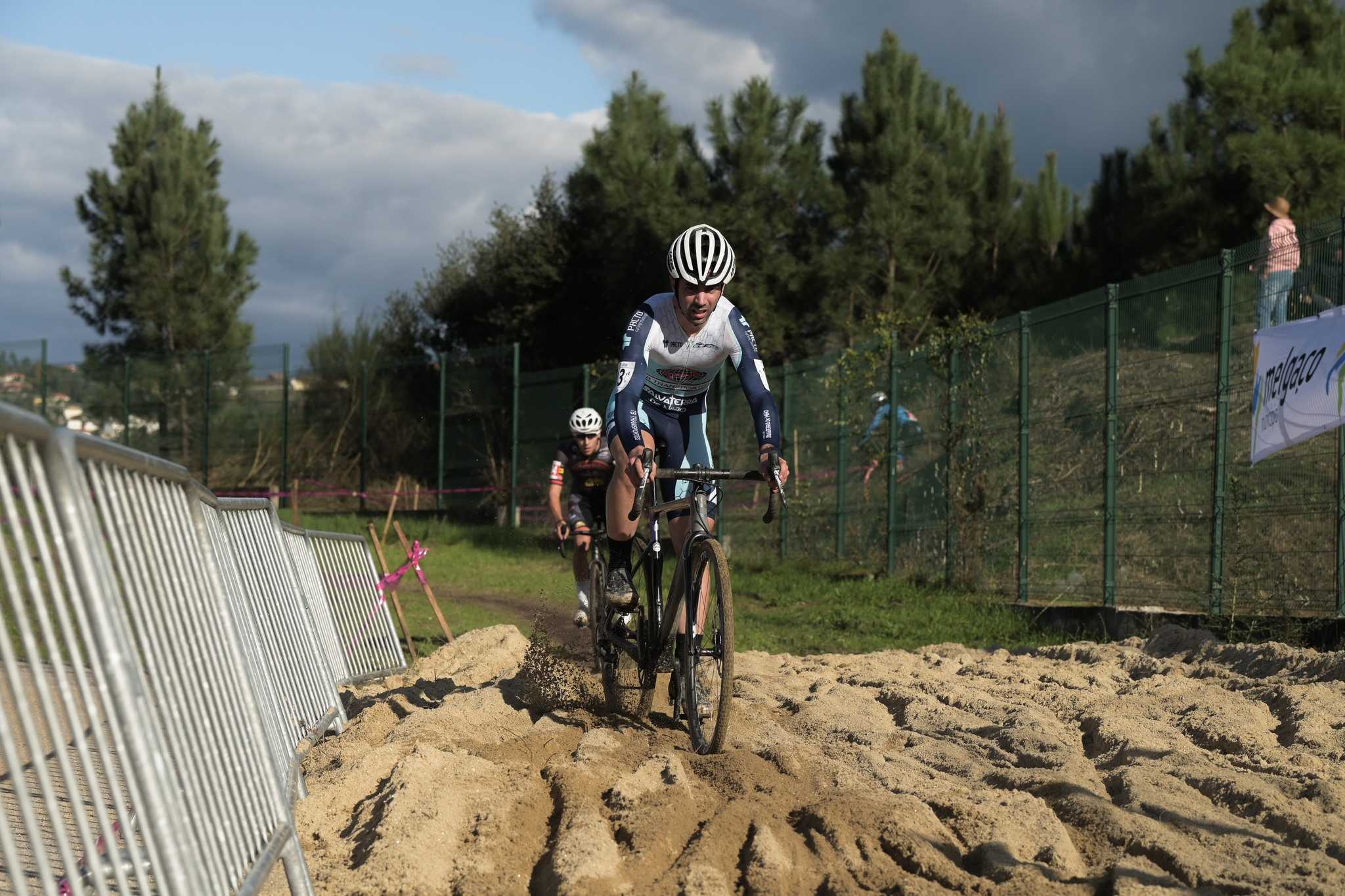 Lorena Patiño vence no ciclocrós UCI C1 de Melgaço, o último ensaio antes do Europeo de Pontevedra