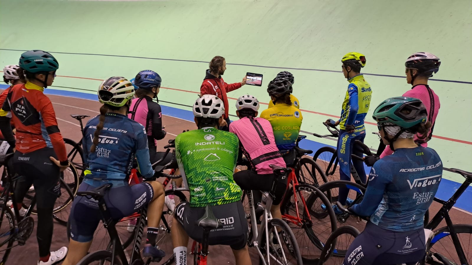 Nuevos entrenamientos de pista para los Cadetes y Juniors