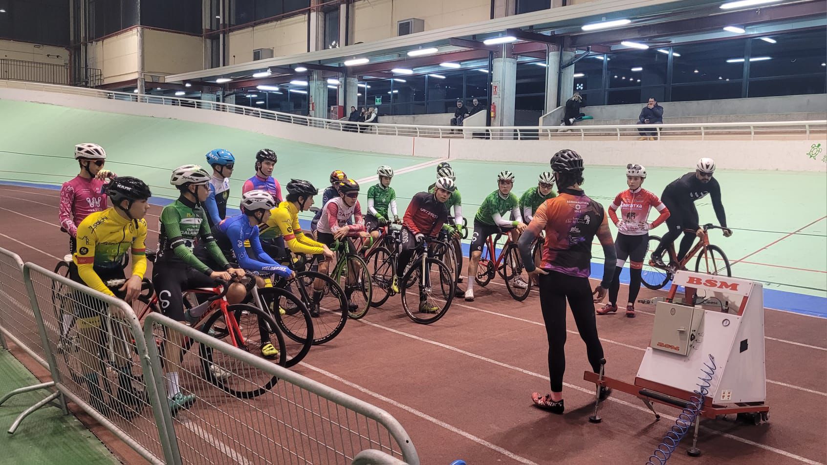 Nuevos entrenamientos de pista para los Cadetes y Juniors