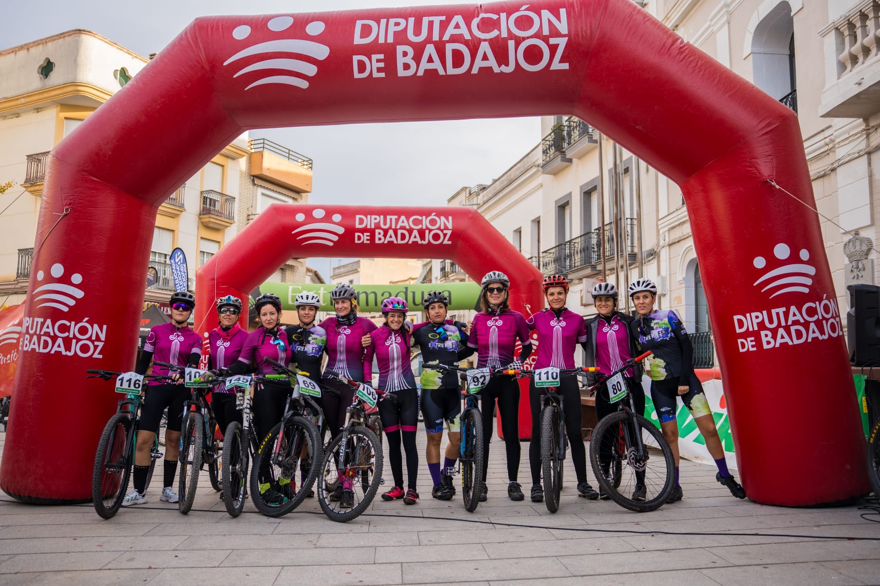 EXTREMAFEM ES NATURAL SE CONSOLIDA COMO UN HITO DE PROMOCIÓN DEL CICLISMO FEMENINO