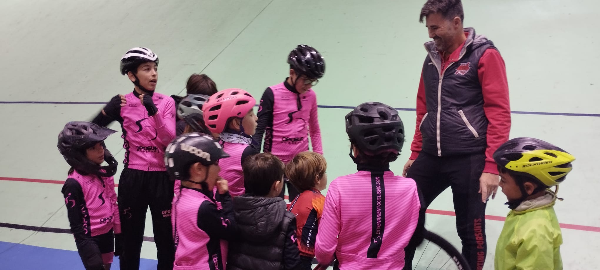 Sesión de pista para las Escuelas (EntrenamientoCiclismo.com)