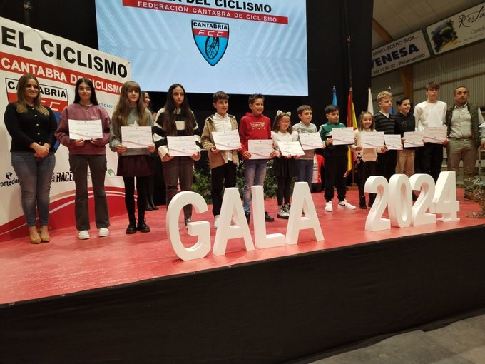 Se celebró la Gala del Ciclismo Cántabro 2024 en Camargo