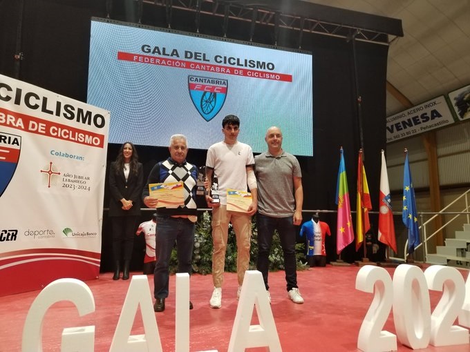 Se celebró la Gala del Ciclismo Cántabro 2024 en Camargo