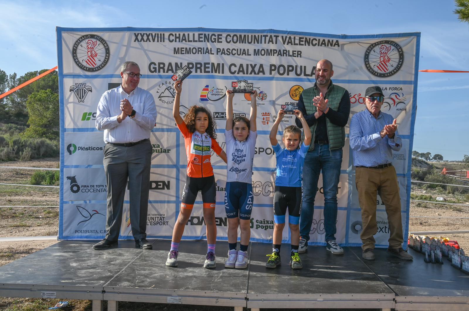 Javier Zaera y Sara Bonillo consiguen la victoria en el Trofeo Joaquín Ortega de Castalla