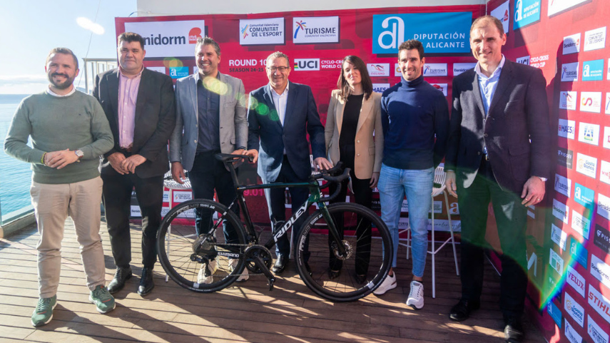 Presentada-la-tercera-edicion-de-la-Copa-del-Mundo-de-Ciclocross-UCI-a��-Benidorm-Costa-Blanca