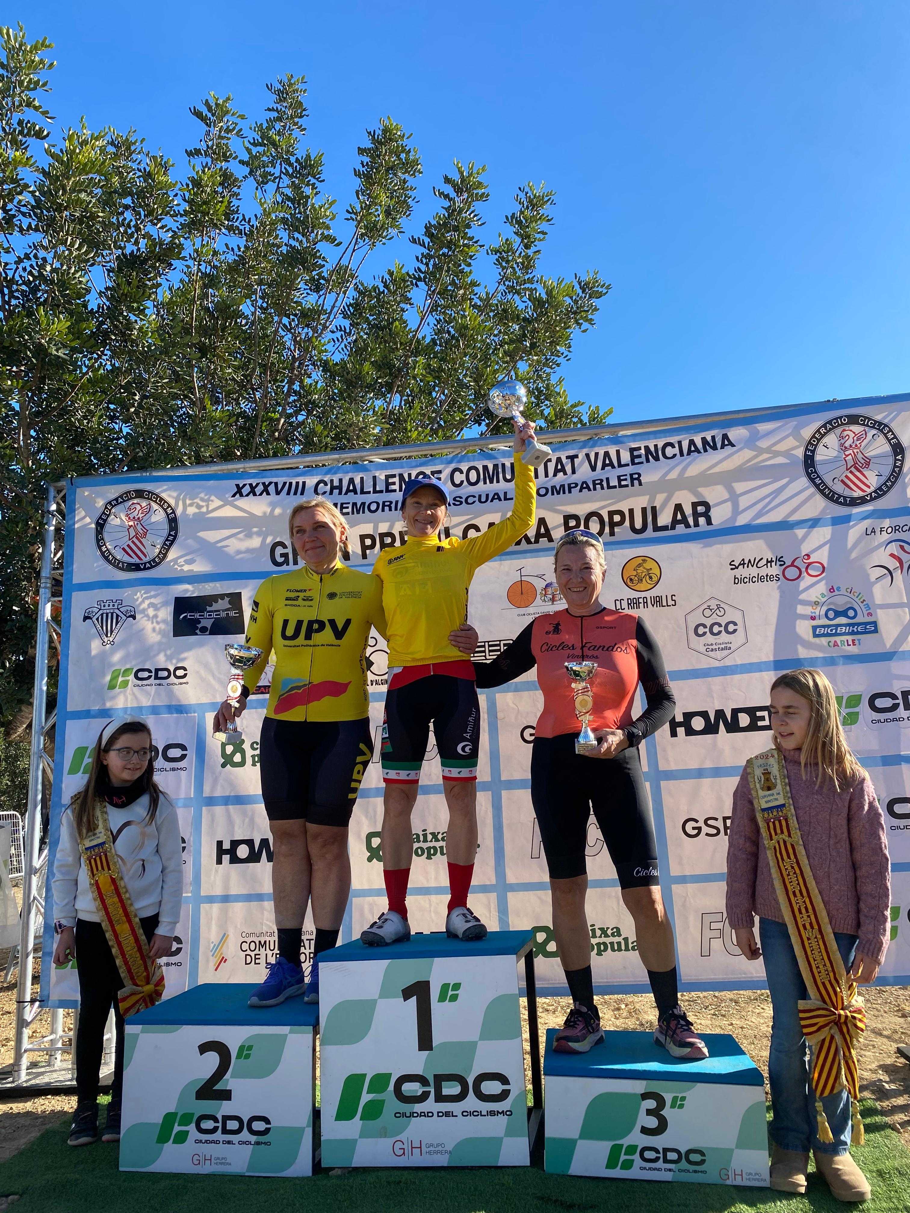 Susana Pérez y Javier Zaera vencen en el II Ciclocross Ciudad del Ciclismo