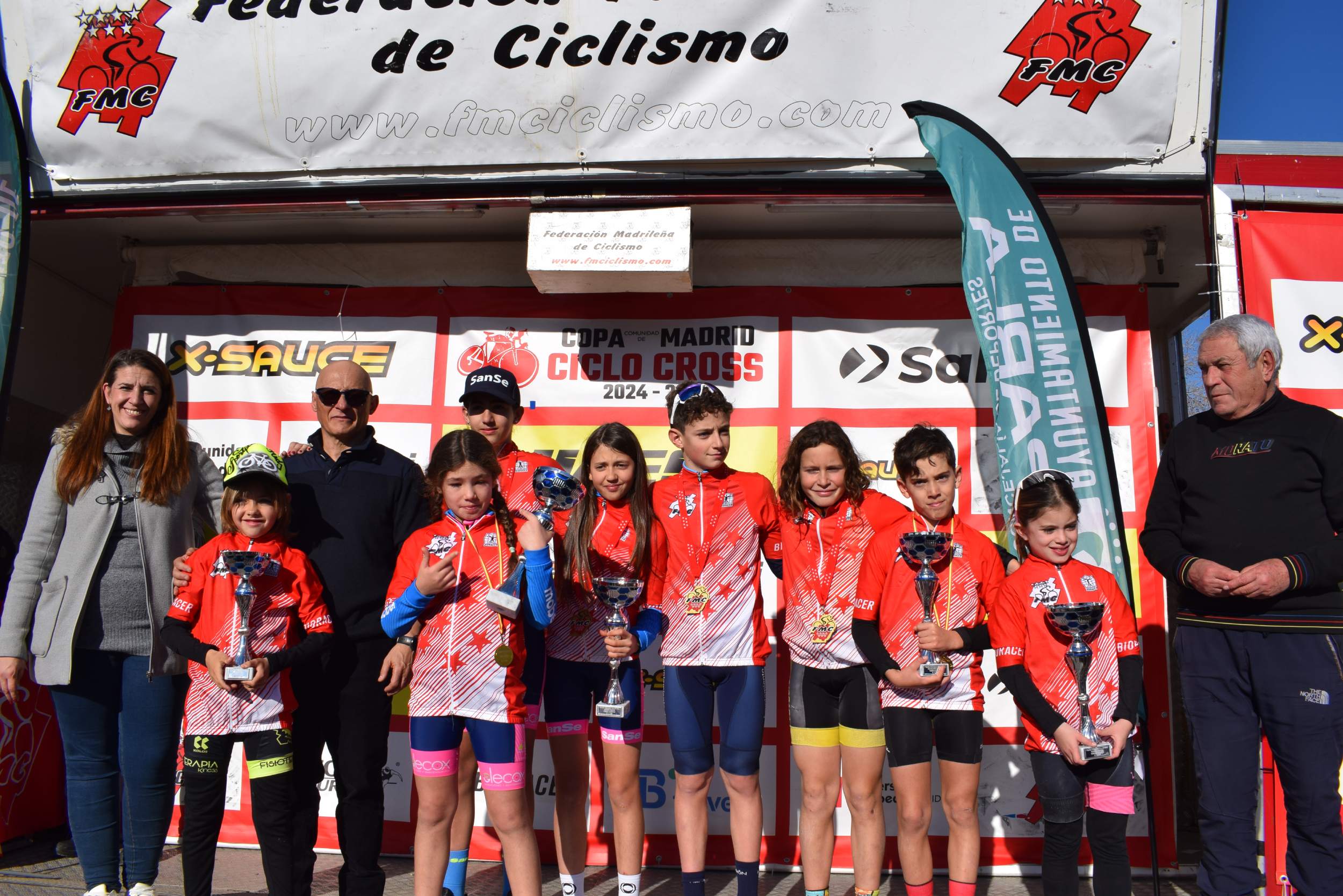 FELISA ARES Y MIGUEL DÍAZ PUSIERON BROCHE DE ORO A LA COPA COMUNIDAD DE MADRID DE CICLOCROSS EN PARLA