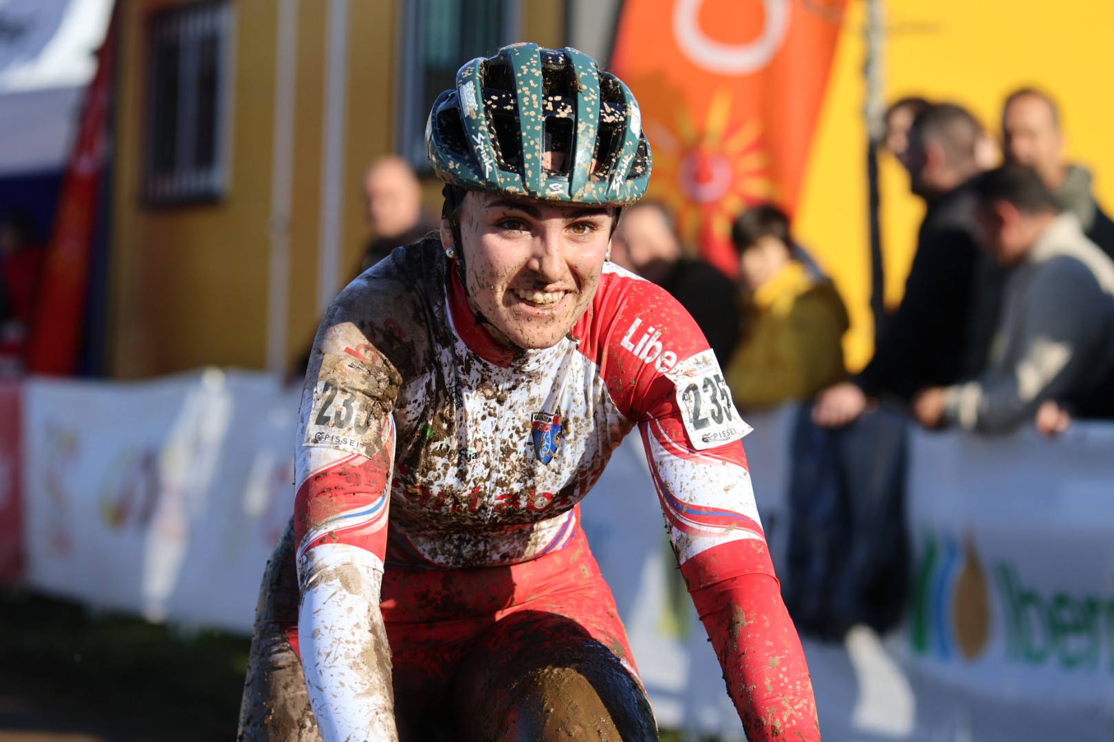 Marta Beti consigue el oro en el Campeonato de España Sub23 de Ciclocross en As Pontes