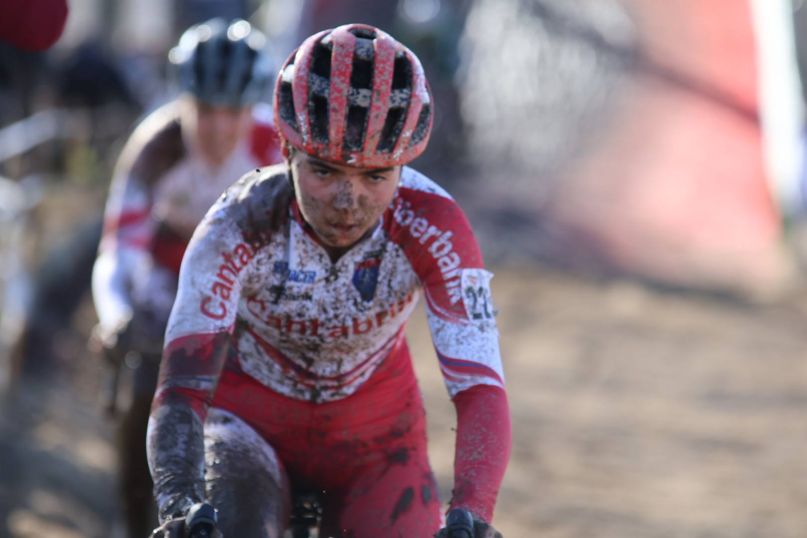 Marta Beti consigue el oro en el Campeonato de España Sub23 de Ciclocross en As Pontes