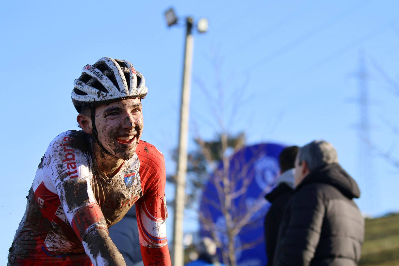 Marta Beti consigue el oro en el Campeonato de España Sub23 de Ciclocross en As Pontes