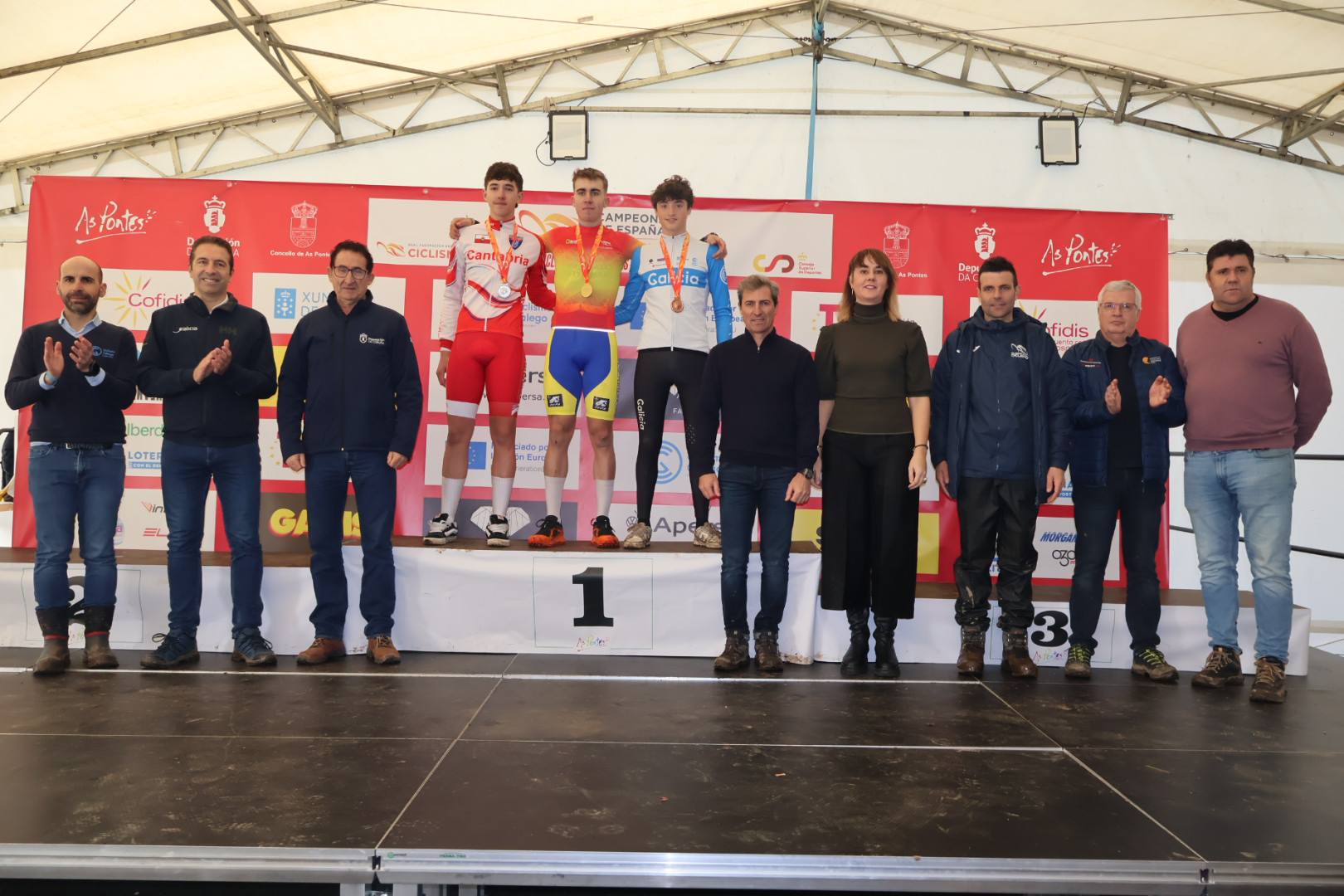 Marta Beti consigue el oro en el Campeonato de España Sub23 de Ciclocross en As Pontes