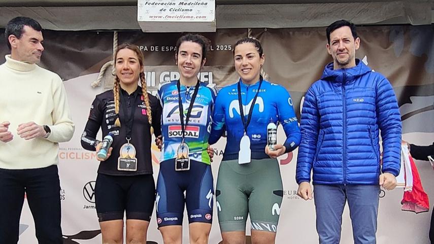 Mireia-Benito-y-Juan-Ignacio-Perez-ganadores-de-la-Copa-de-Espana-de-Gravel-Tres-Cantos-By-Specialized