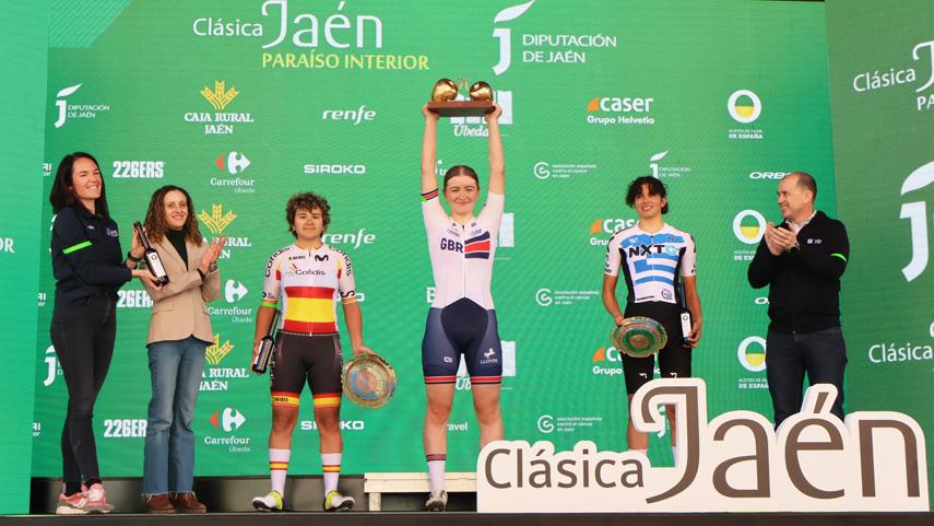 Paula-Ostiz-termina-2-en-la-Clasica-Jaen-tras-una-gran-actuacion-de-toda-la-Seleccion-Espanola