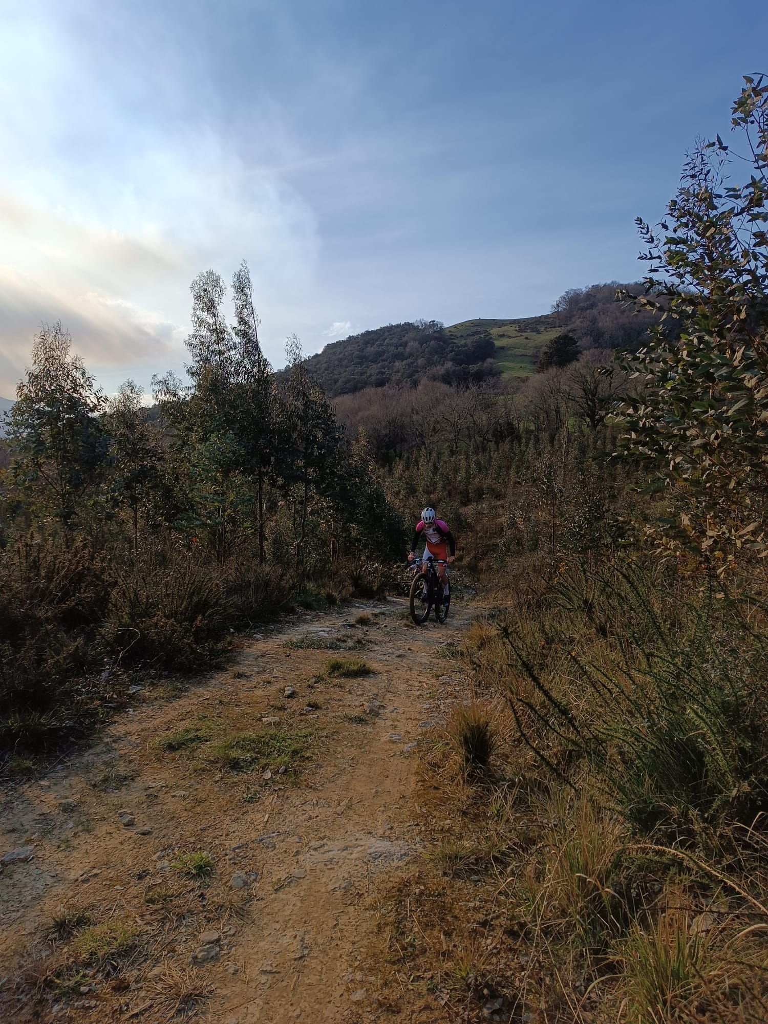 Entrenamiento de la selección de Cantabria sub23 y junior de BTT