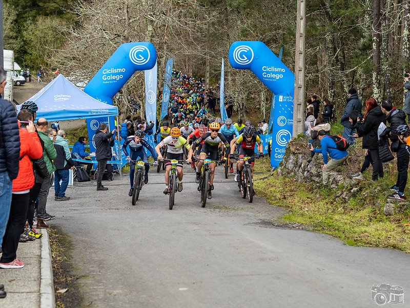 Tamara Seijas e Samuel Baña cumpren co seu rol de favoritos no Campionato de Galicia 3h Resistencia