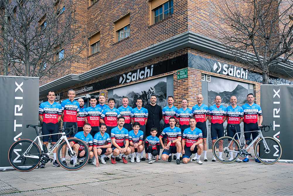 Presentado el equipo ciclista SALCHI-HONTORIA-MATRIX para la temporada 2025
