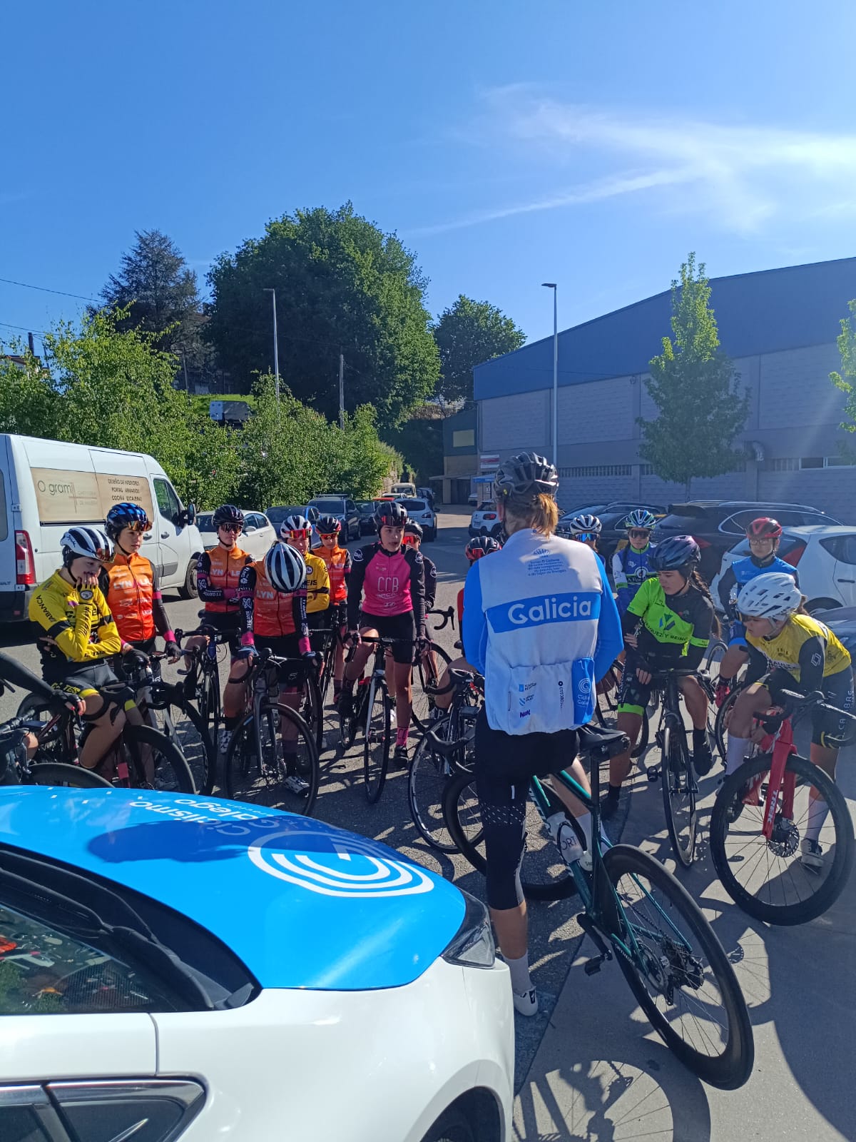 As promesas do ciclismo feminino tecnificáronse en Ponteareas