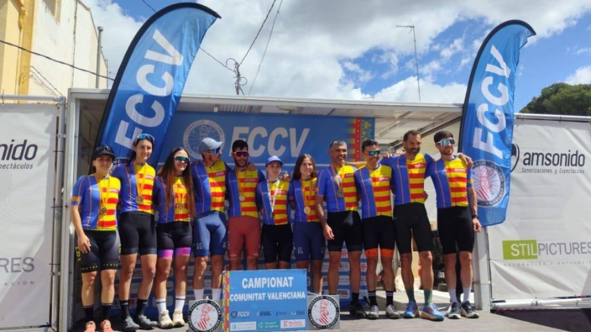 Tibi-corona-a-los-nuevos-campeones-autonomicos-de-BTT-XC-en-un-fin-de-semana-inolvidable-