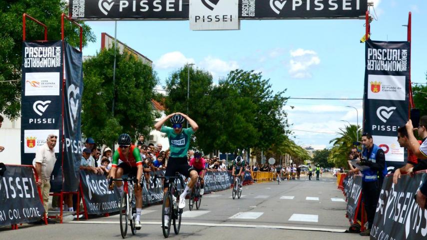 Samuel-Fernandez-se-impone-en-el-Pissei-Memorial-Pascual-Momparler