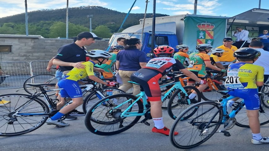La-Cantabrona-el-Memorial-Roberto-Simon-Mosque-para-escuelas-y-el-Trofeo-Galizano-para-cadetes-son-las-pruebas-del-fin-de-semana-ciclista