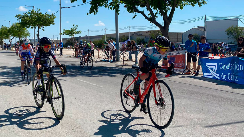 Chiclana-de-la-Frontera-fue-fiel-a-su-cita-con-el-ciclismo-de-iniciacion
