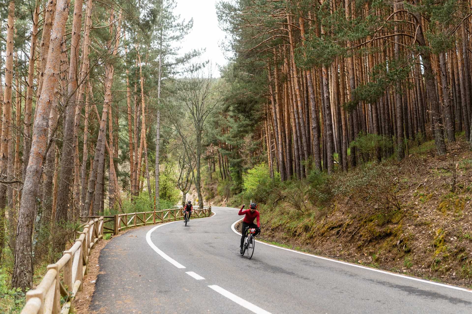 LA COMUNIDAD DE MADRID 7 PICOS MARCADA POR LA LLUVIA Y LAS BAJAS TEMPERATURAS, PERO PUDIENDO CELEBRARSE CON MUCHA PRECAUCIÓN