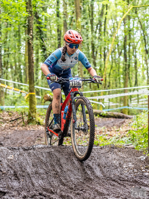 Iván Feijoo asina no novo circuíto de Ponteareas a súa terceira consecutiva na Copa de XCO