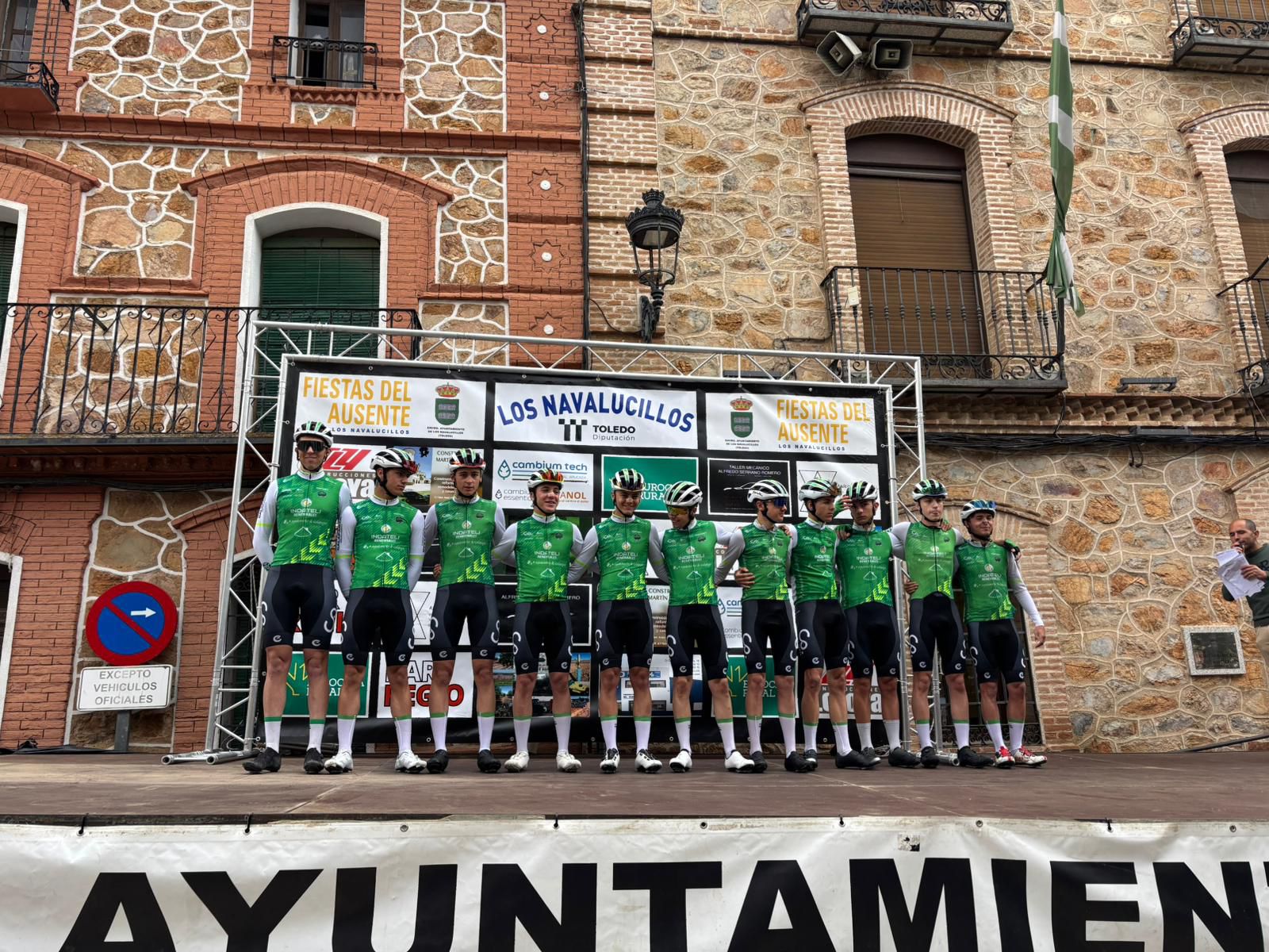 EL EQUIPO JUNIOR DEL CC GALAPAGAR BRILLA EN UNA TEMPORADA 2025 LLENA DE ÉXITOS
