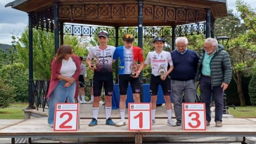Dario-Pelayo-del-MMR-Academy-gana-el-Trofeo-Galizano-cadete