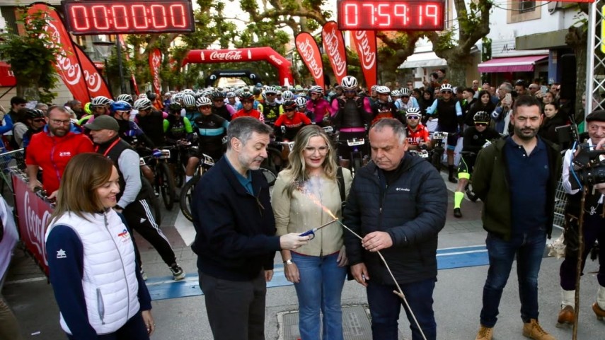 Los-10000-del-Soplao-viven-una-soleada-fiesta-del-deporte-popular