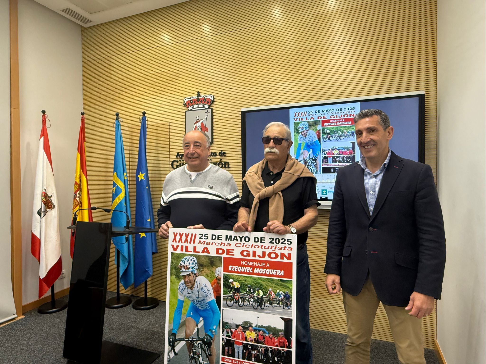 Presentada la XXXII Marcha Cicloturista Villa de Gijón, en homenaje a Ezequiel Mosquera