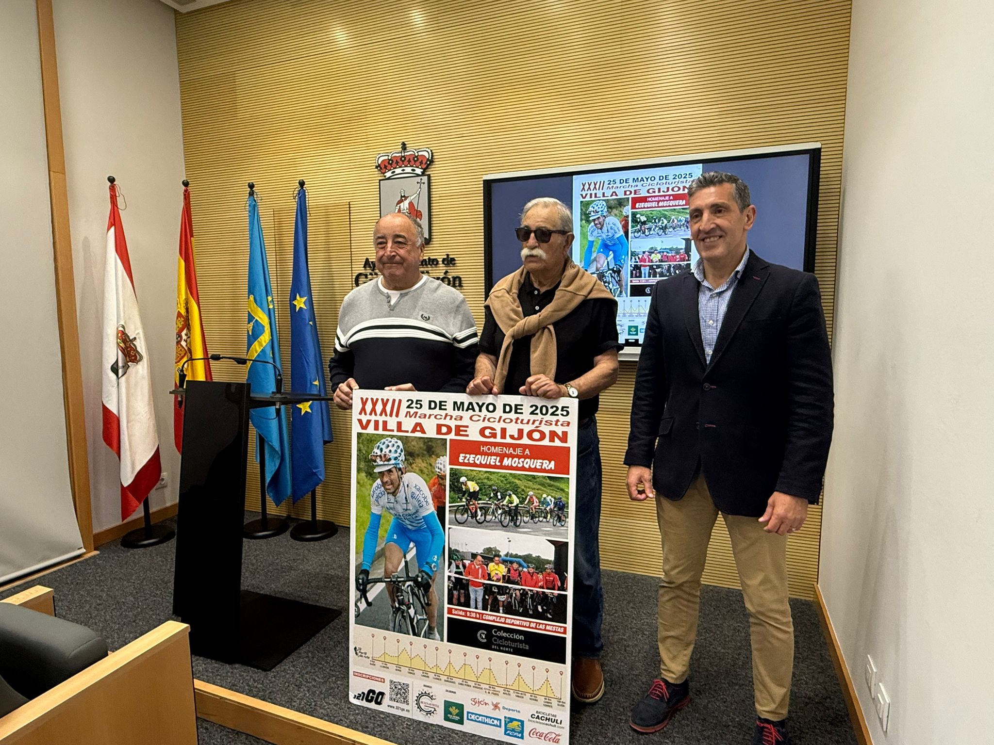 Presentada la XXXII Marcha Cicloturista Villa de Gijón, en homenaje a Ezequiel Mosquera