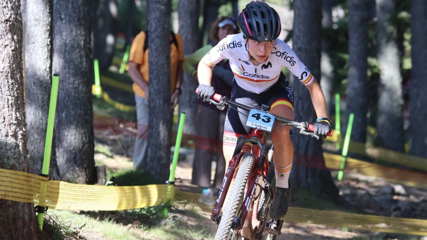 Lorena-Patino-acode-coa-seleccion-espanola-de-XCO-a-Copa-do-Mundo-de-Nove-Mesto